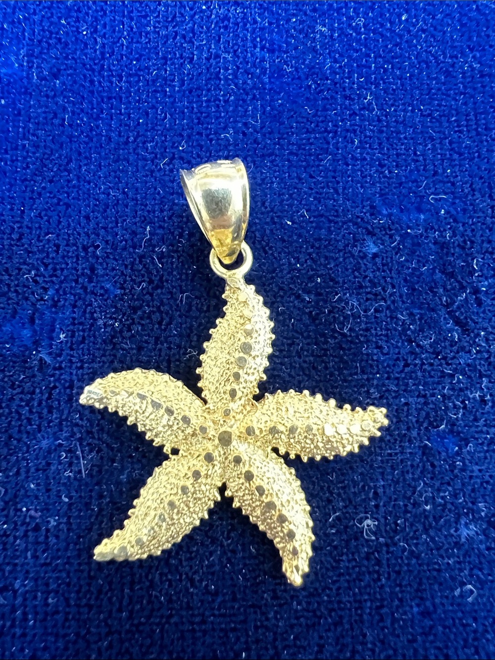Gold Starfish Pendant Necklace Charm - Women Jewelry